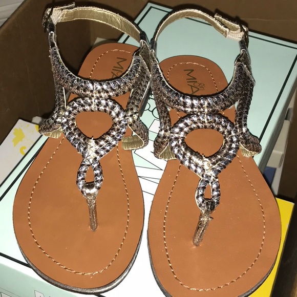 MIA GIRL ❤️ SPARKLING BLING BLING😱👡😱. CUTIES 👣 - Picture 4 of 6